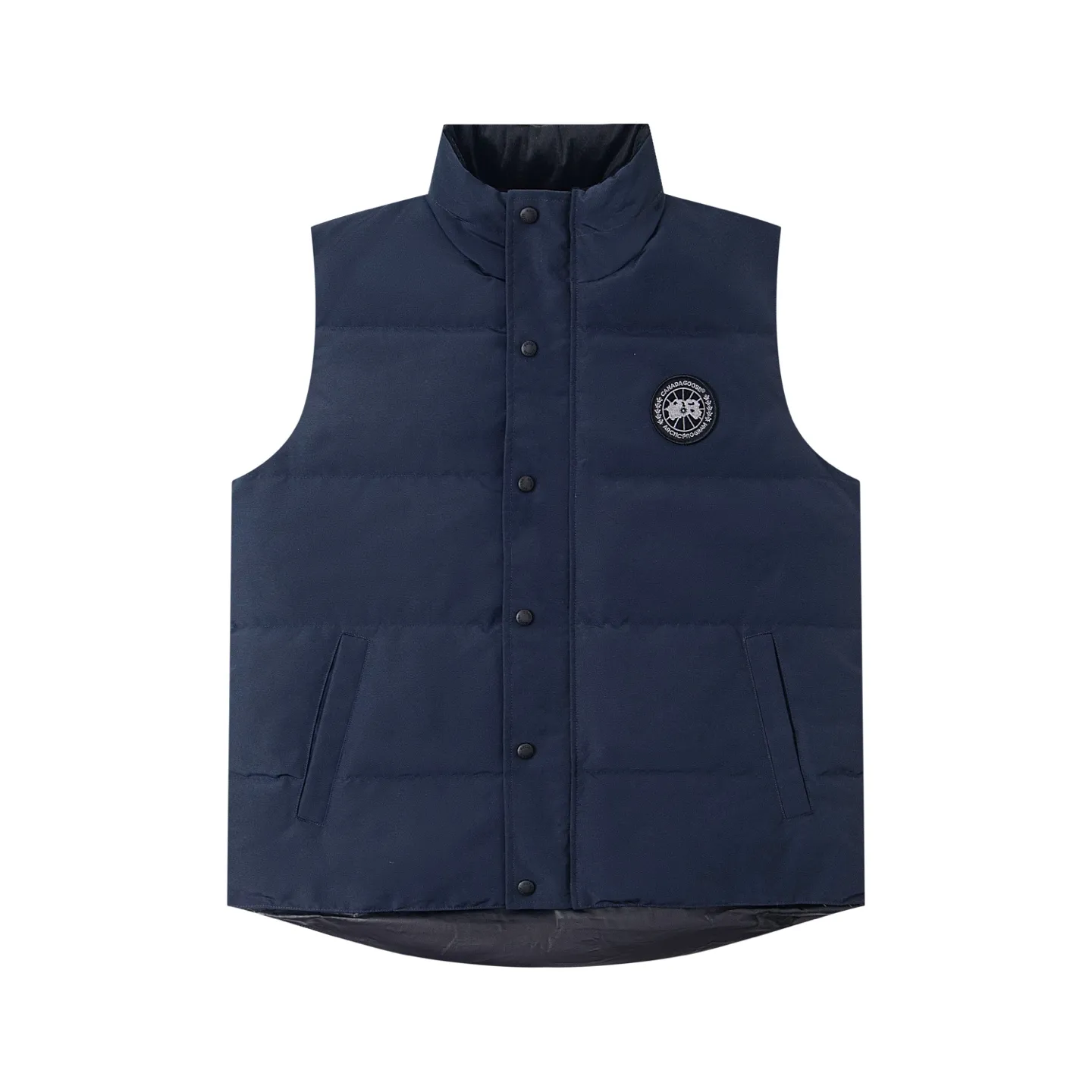 P360 Canada Goose/Canada Goose Black Label #Freestyle Crew 4151mb men's and women's vest down ➖ Imported Behringer embroidery machine customized 10,000-needle embroidery label! ➖ Imported 21-count polyester-cotton blended original fabric, using Feather-Light 10D waterproof coating fabric, made of 84.5% polyester fiber and 15.5% cotton, 100% the best feel in the entire network! ➖ The genuine official website uses the national standard 80 white duck down, and will never be misled by false claims such as 90 down or goose down! ➖ 100% nylon nylon lining with double double-layer sealing design to prevent velvet from running away. Top-grade polar fleece is used in the collar and pockets to keep warm and comfortable! ➖ Yoshida YKK provides original custom-made electroplated sliders. YKK two-way lockable zippers are tight and smooth and will not peel off paint! ➖ 3M composite original Velcro is durable, and all accessories and hardware are disassembled and customized! ⛔No slander, no exaggeration, no need for too much copywriting, because it is focused, it is professional!  SIZE: XS S M L XL XXL